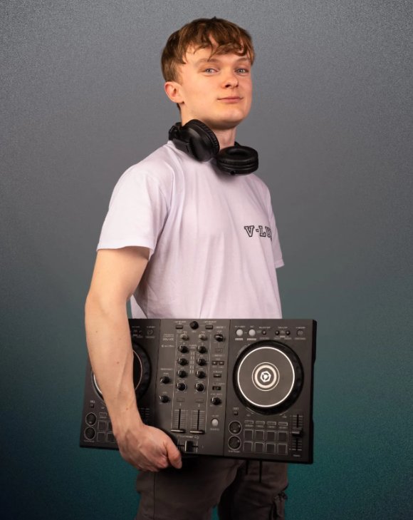 DJ V-Lux